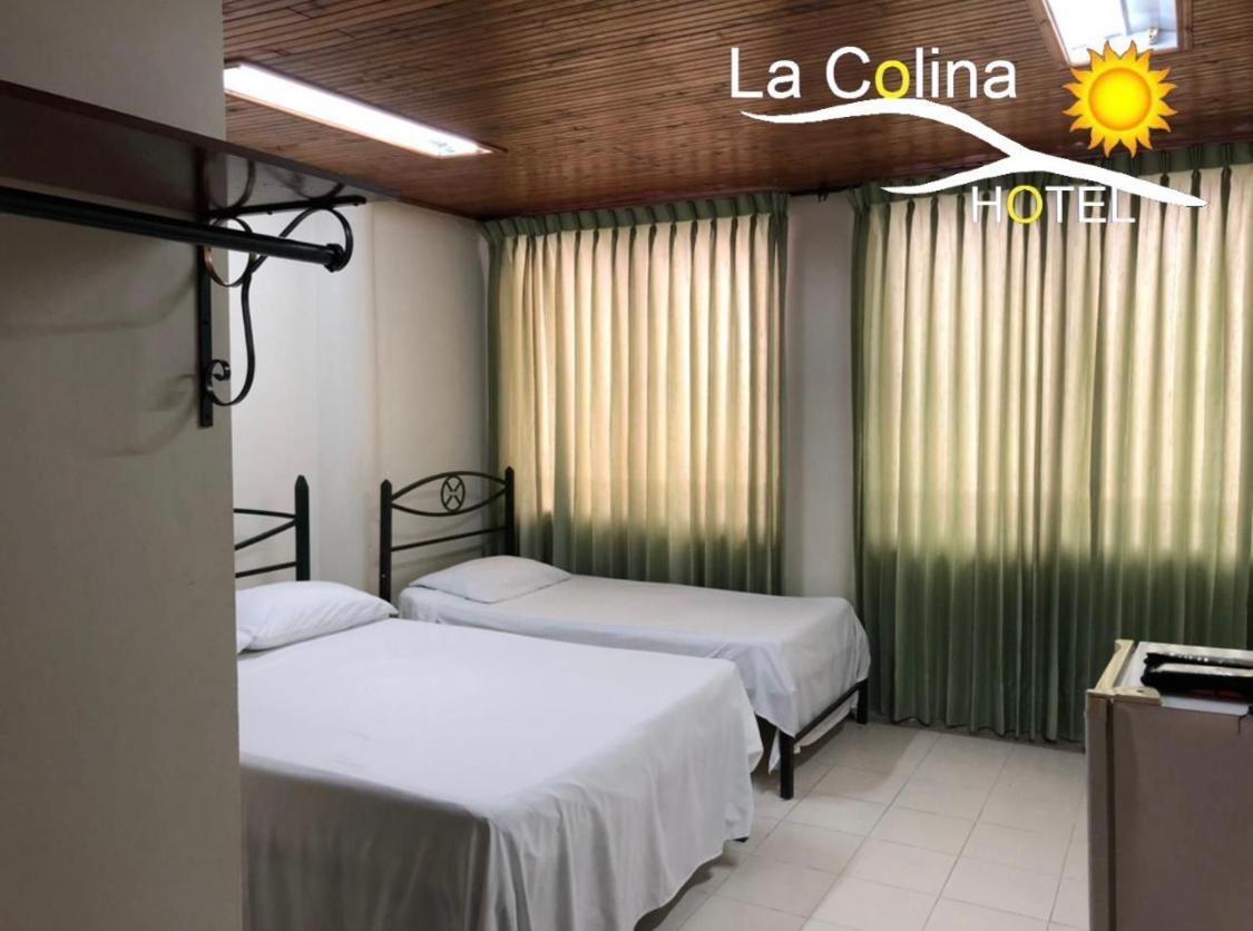 Hotel La Colina كارتاغو المظهر الخارجي الصورة